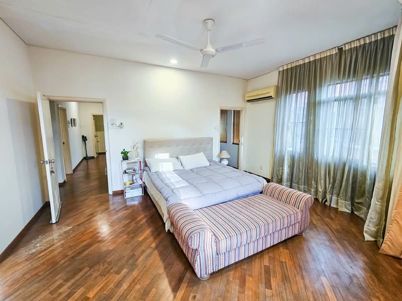 Glenmarie Cove untuk Untuk Dijual - RM 1,000,000, Apr 2026 - Bedroom - PropertyGuru.com.my