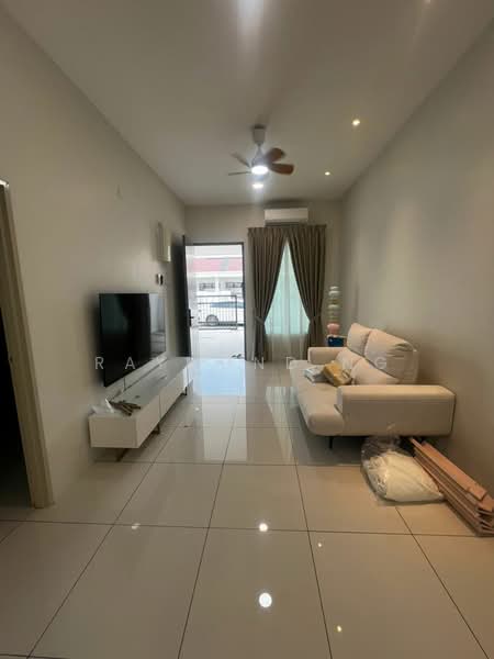 Nada Embun untuk Untuk Disewa - RM 1,500 /bulan, Mac 2026 - Living Room - PropertyGuru.com.my