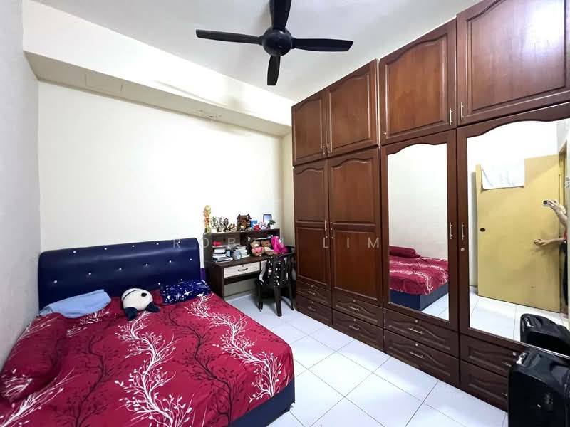Cluster House for Sale in Taman Scientex Pasir Gudang (Pasir Gudang) - Robin Lim - PropertyGuru.com.my