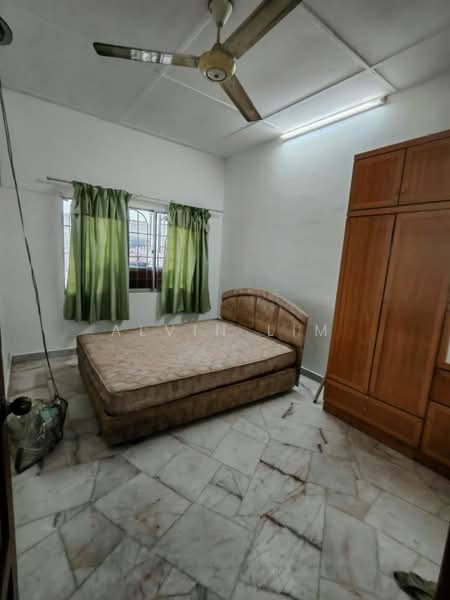 Untuk Disewa - Taman Sri Indah