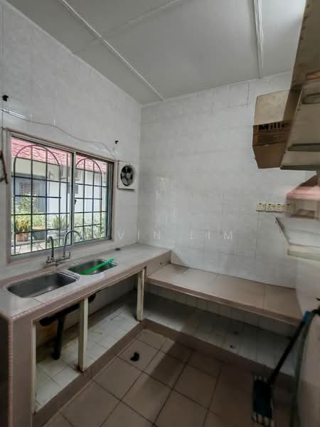 Untuk Disewa - Taman Sri Indah