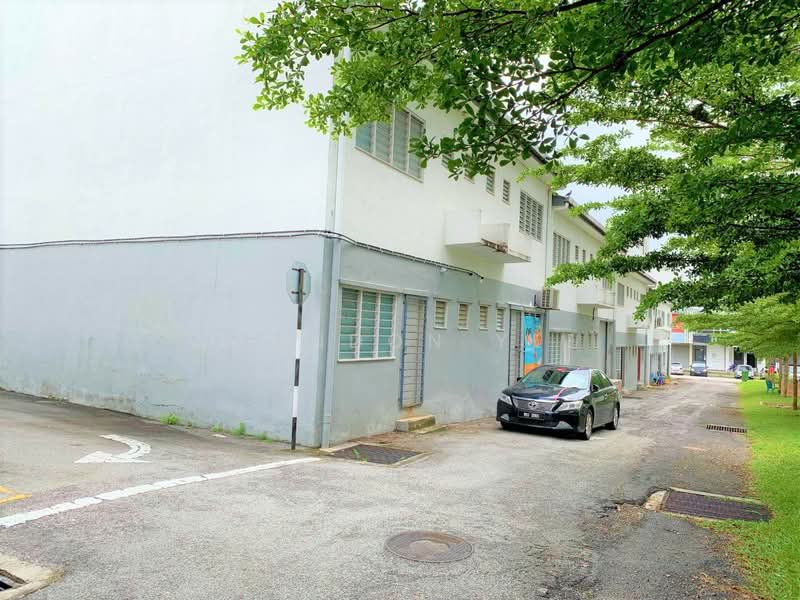 Ground Floor Shop, Lestari Perdana, Taman equine, Puncak Jalil, Seri Kembangan untuk Untuk Disewa - RM 3,200 /bulan, Apr 2026 - Exterior - PropertyGuru.com.my