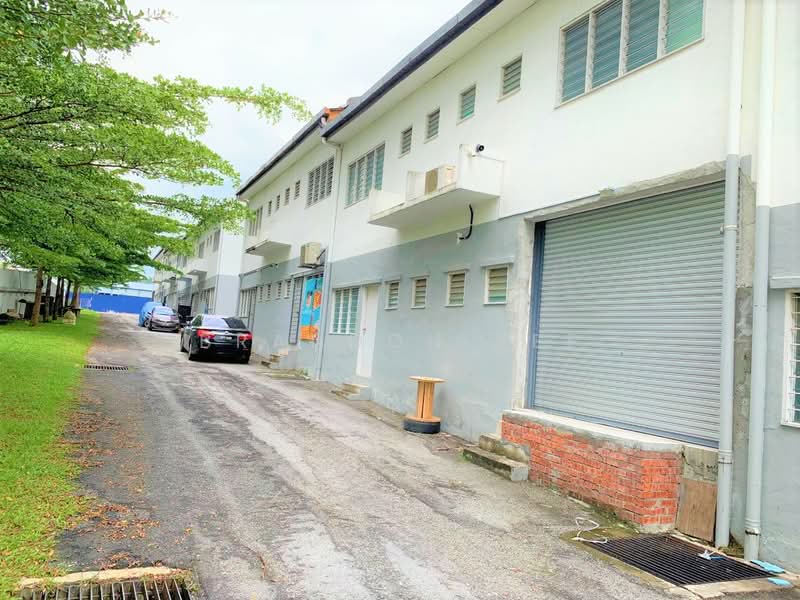 Ground Floor Shop, Lestari Perdana, Taman equine, Puncak Jalil, Seri Kembangan untuk Untuk Disewa - RM 3,200 /bulan, Apr 2026 - Exterior - PropertyGuru.com.my