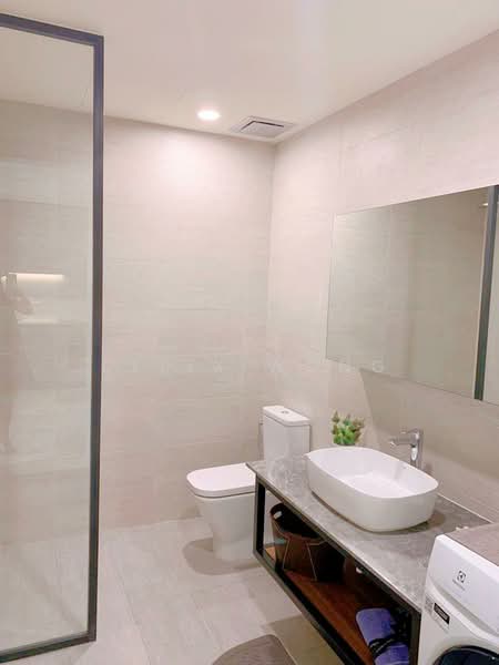 Service Residence for Rent at Residensi Solaris Parq - Felix Wong - Bathroom - PropertyGuru.com.my