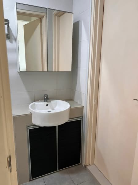 Austin Suites (Permata Austin) untuk Untuk Disewa - RM 1,600 /bulan, Apr 2026 - Bathroom - PropertyGuru.com.my