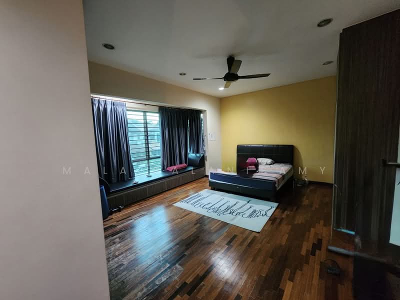 Rumah Berkembar untuk Dijual di Shah Alam (Selangor) - Mala Palanisamy - Bedroom - PropertyGuru.com.my