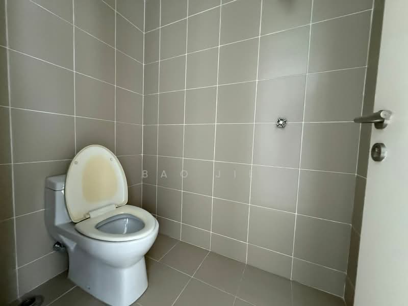 Condominium for Sale at Kiaramas Danai - Bao Jie - Bathroom - PropertyGuru.com.my