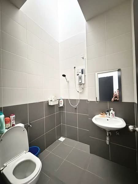 2-storey Terraced House for Sale in Iskandar Puteri (Nusajaya) (Johor) - May Khoo - Bathroom - PropertyGuru.com.my