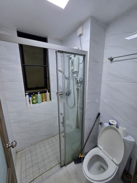 Starview Bay @ Forest City untuk Untuk Disewa - RM 1,650 /bulan, Mac 2026 - Bathroom - PropertyGuru.com.my