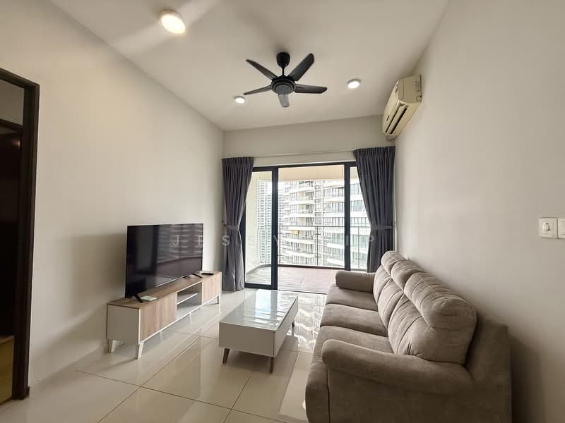 Condominium for Rent at Bay Laurel @ Country Garden Danga Bay - Jessy Yip - Living Room - PropertyGuru.com.my