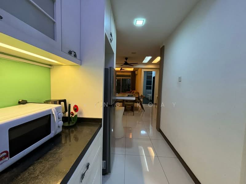 The Oasis untuk Untuk Disewa - RM 1,900 /bulan, Mac 2026 - Kitchen - PropertyGuru.com.my