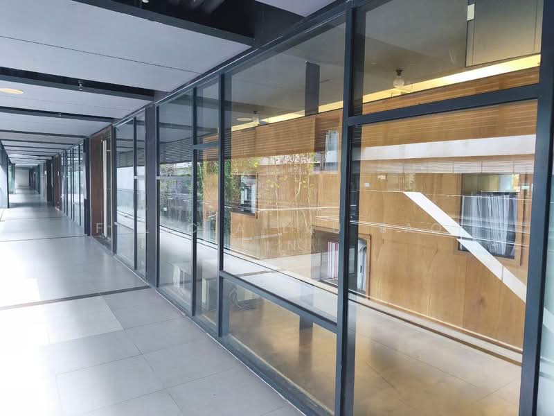 Retail Office for Sale in Sentul (Kuala Lumpur) - Felicia Lau Sao Yin - Corridor - PropertyGuru.com.my
