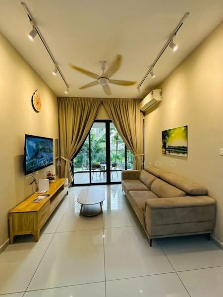Condominium for Rent at Kings Bay @ Country Garden Danga Bay - Marco Choo - Living Room - PropertyGuru.com.my