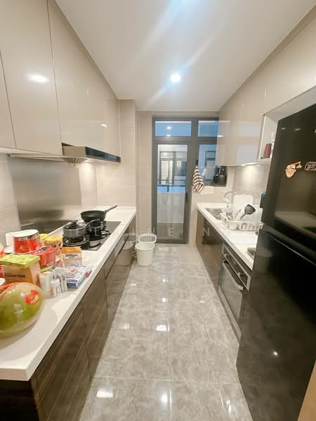 Condominium for Sale at R&F Princess Cove Phase 2-Seine Region - Elaine Ng - Kitchen - PropertyGuru.com.my