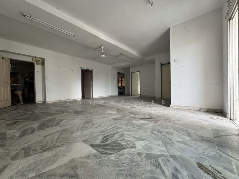 Condominium for Sale at Pelangi Indah Condominium - Jayden Lee - Interior - PropertyGuru.com.my