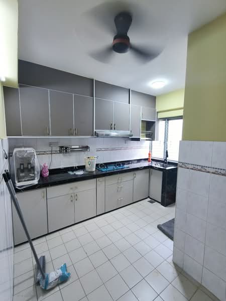 2-storey Terraced House for Rent in Taman Meranti Jaya (Puchong) - Eric Foo - Kitchen - PropertyGuru.com.my