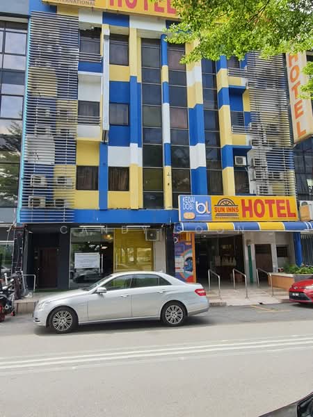 Shop / Office for Sale in Sungai Besi Indah (Seri Kembangan) - Candy Soon - Exterior - PropertyGuru.com.my