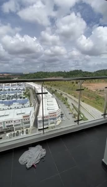 One Sentral Serviced Residence untuk Untuk Disewa - RM 1,400 /bulan, Apr 2026 - Balcony - PropertyGuru.com.my