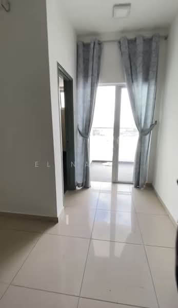 One Sentral Serviced Residence untuk Untuk Disewa - RM 1,400 /bulan, Apr 2026 - Corridor - PropertyGuru.com.my