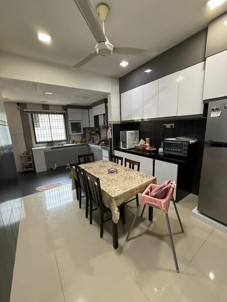 1-storey Terraced House for Sale in Taman Puteri Wangsa (Ulu Tiram) - Jason Tan - Kitchen - PropertyGuru.com.my