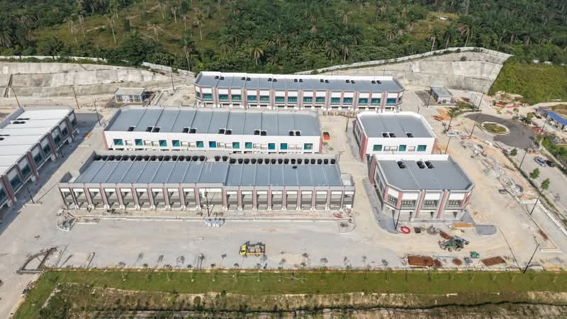 Shop for Rent in Bandar Gamuda Gardens (Rawang) - Alvin Yap - Exterior - PropertyGuru.com.my