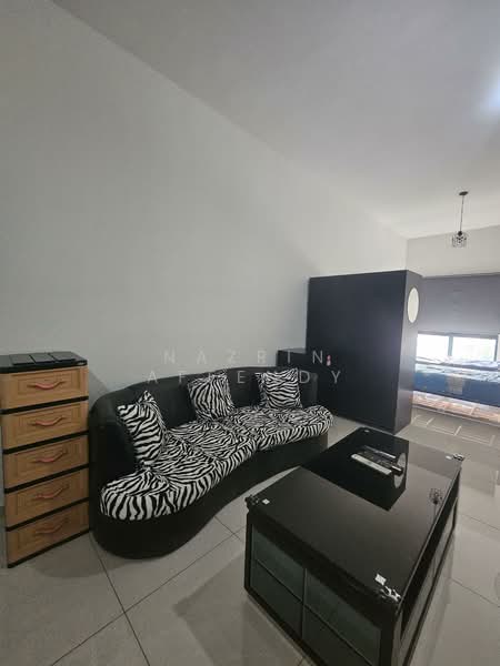 Habitus @ City of Elmina untuk Untuk Disewa - RM 1,350 /bulan, Mac 2026 - Living Room - PropertyGuru.com.my
