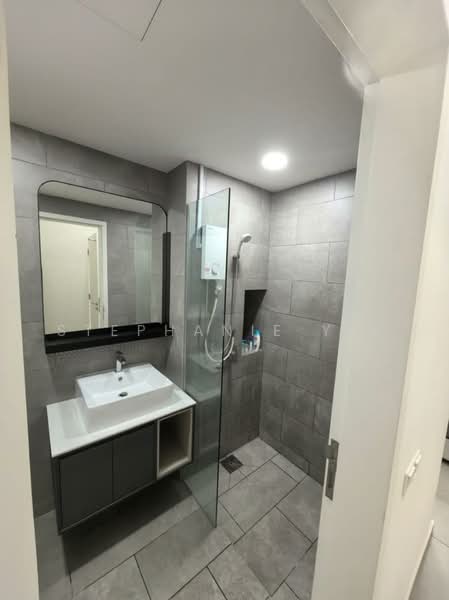 Servis Apartment untuk Disewa di D'Ivo - Stephanie YIP - Bathroom - PropertyGuru.com.my