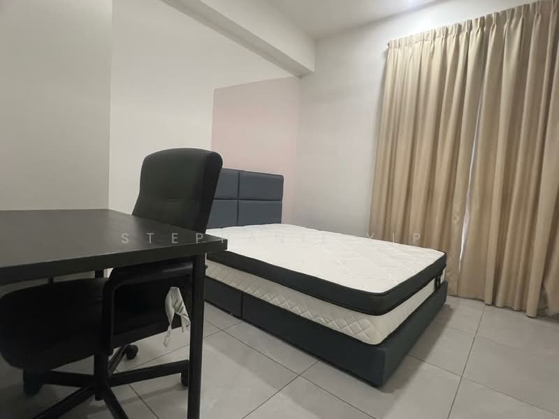 Kediaman Servis untuk Disewa di D'Ivo - Stephanie YIP - Bedroom - PropertyGuru.com.my