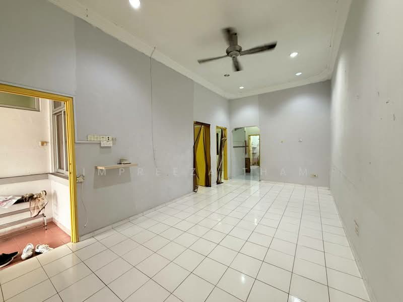 1-storey Terraced House for Sale in Skudai (Johor) - Impreeza Tham - Living Room - PropertyGuru.com.my
