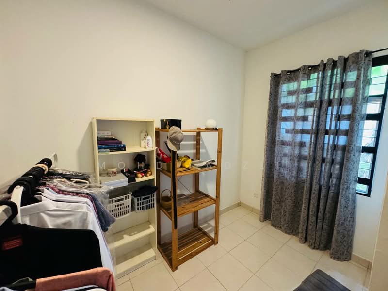 2-storey Terraced House for Sale in Saujana Utama (Selangor) - Mohd Fadzli - Bedroom - PropertyGuru.com.my