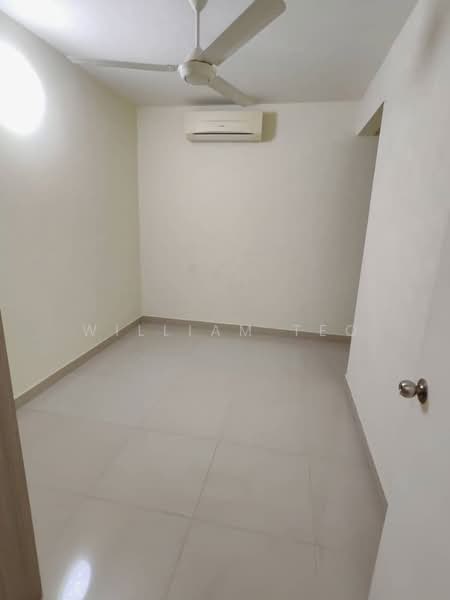 For Rent - Alam Puri