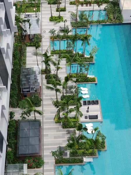 Condominium for Sale at Grand Medini - Julie Yew - Pool - PropertyGuru.com.my