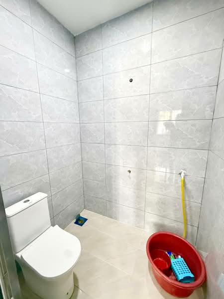 Taman Harmoni untuk Untuk Dijual - RM 370,000, Mac 2026 - Bathroom - PropertyGuru.com.my