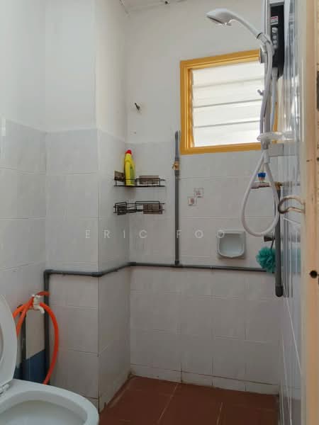 Pangsapuri Sri Alpinia untuk Untuk Dijual - RM 266,000, Apr 2026 - Bathroom - PropertyGuru.com.my