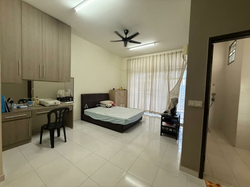 Rumah Teres 2 Tingkat untuk Dijual di Taman Setia Indah (Tebrau) - Jason Tan - Bedroom - PropertyGuru.com.my