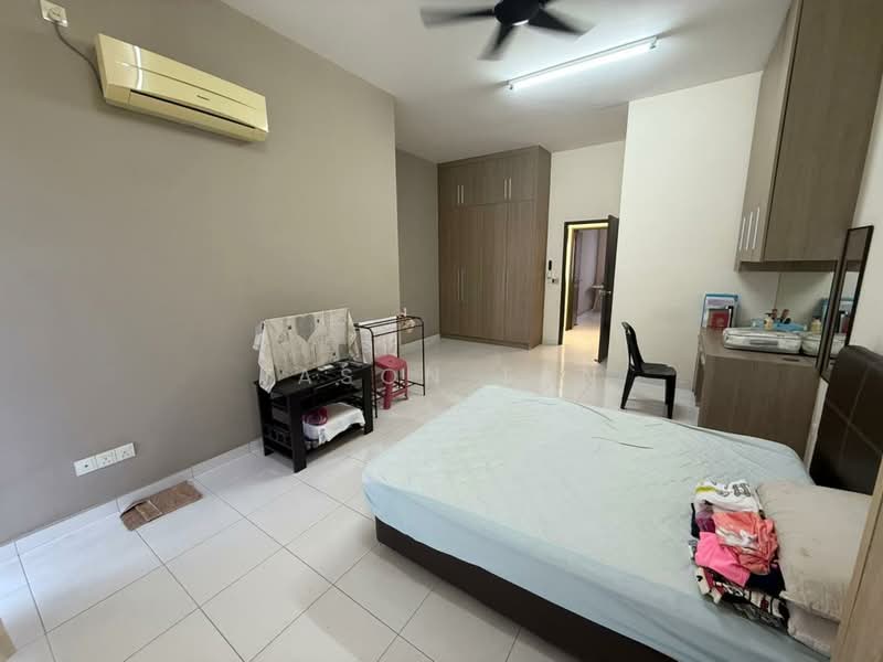 Rumah Teres 2 Tingkat untuk Dijual di Taman Setia Indah (Tebrau) - Jason Tan - Bedroom - PropertyGuru.com.my