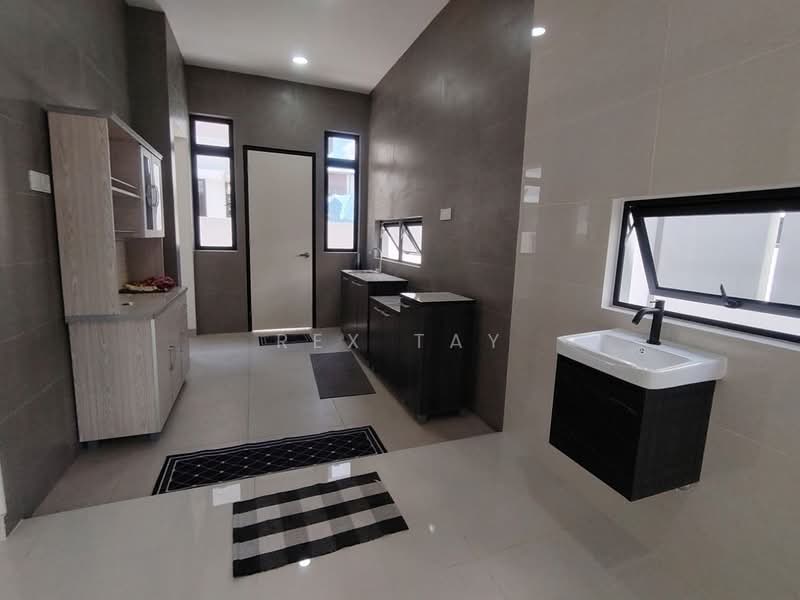Semi-Detached House for Rent in Skudai (Johor) - Rex Tay - Kitchen - PropertyGuru.com.my