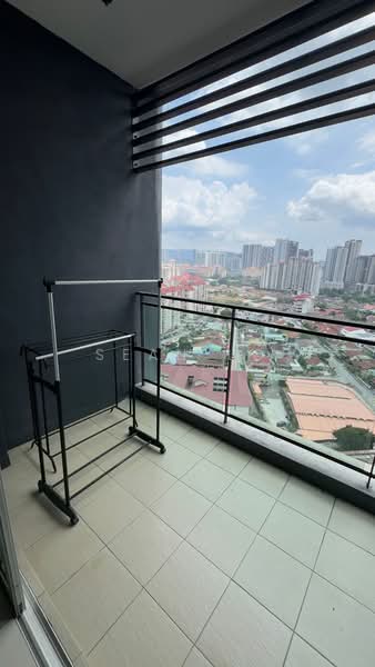 222 Residency untuk Untuk Disewa - RM 1,600 /bulan, Apr 2026 - Balcony - PropertyGuru.com.my