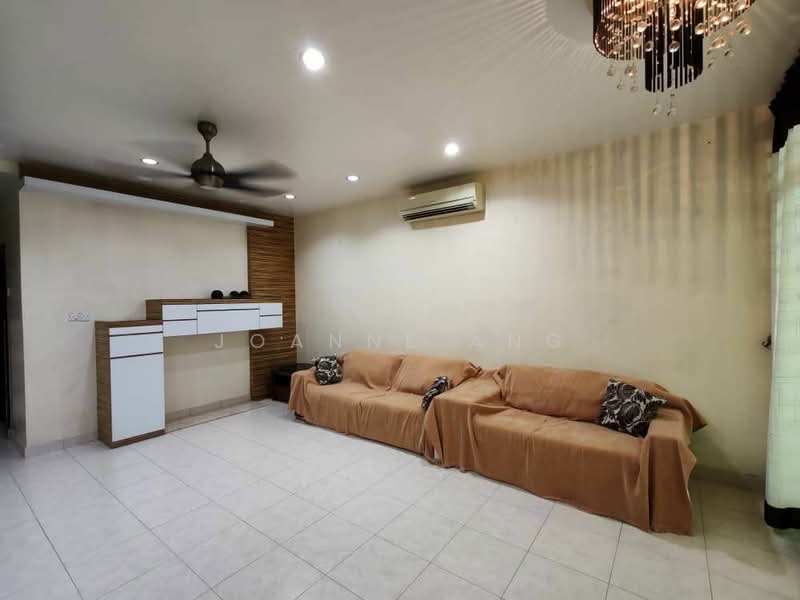 2-storey Terraced House for Sale in Bandar Tasek Mutiara (Simpang Ampat) - Joanne Ang - Living Room - PropertyGuru.com.my