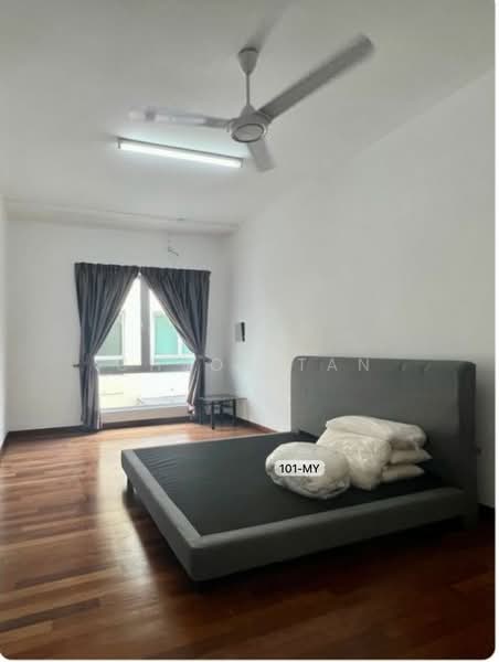Semi-Detached House for Sale in Bandar Parklands (Klang) - Chloe Tan - Bedroom - PropertyGuru.com.my