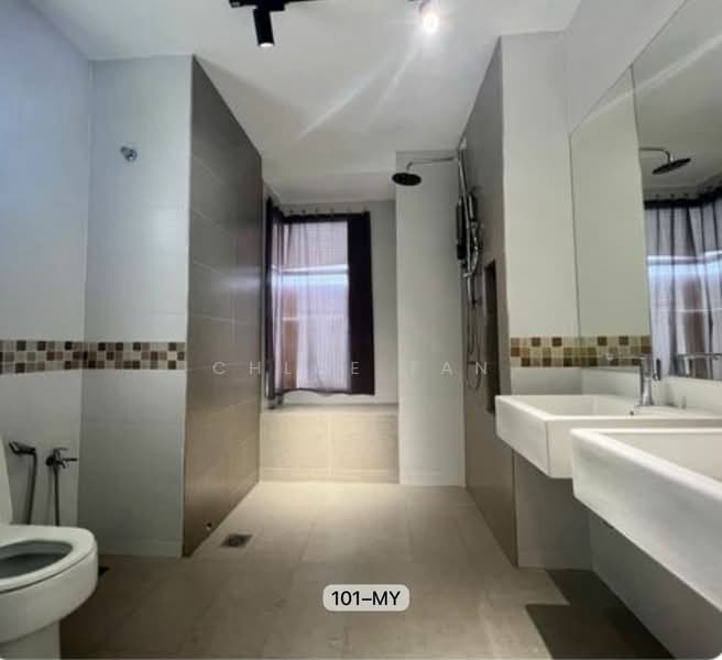 Semi-Detached House for Sale in Bandar Parklands (Klang) - Chloe Tan - PropertyGuru.com.my