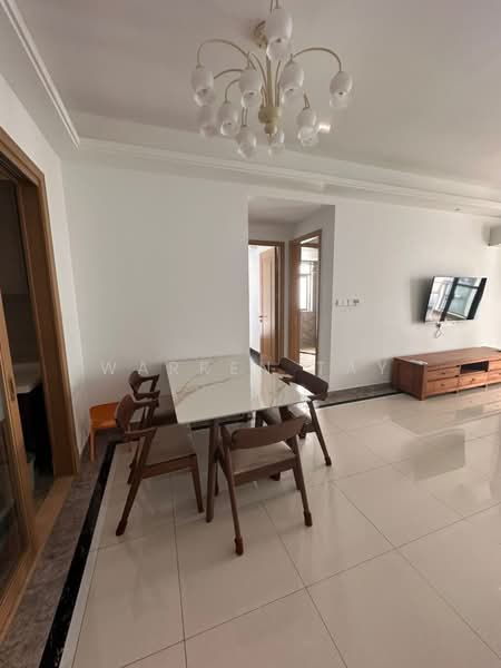 R&F Princess Cove Phase 2-Seine Region untuk Untuk Disewa - RM 3,800 /bulan, Mac 2026 - Living Room - PropertyGuru.com.my