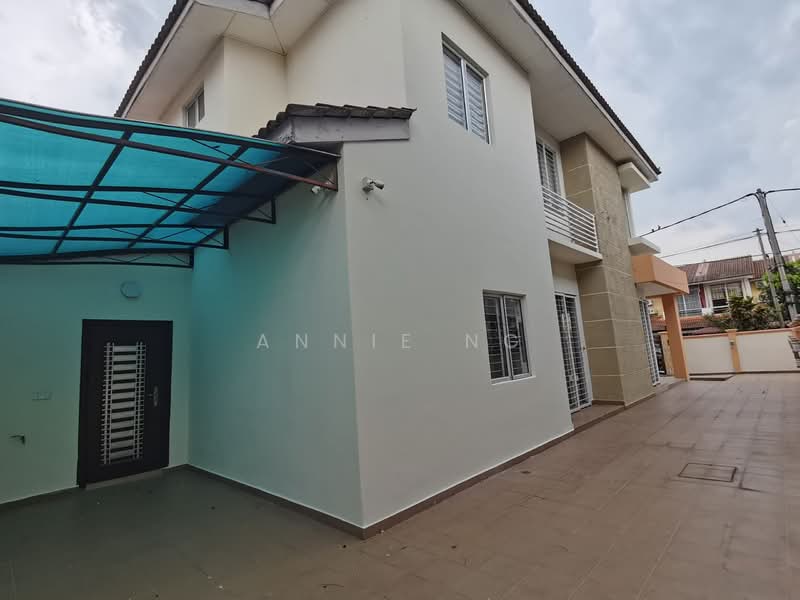 Cluster House for Sale in Saujana Rawang (Rawang) - Annie Ng - Exterior - PropertyGuru.com.my