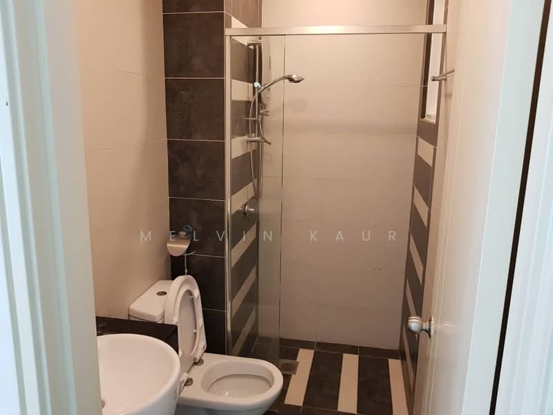Service Residence for Sale at The Court @ Central Residence - Melvin Kaur - Bathroom - PropertyGuru.com.my