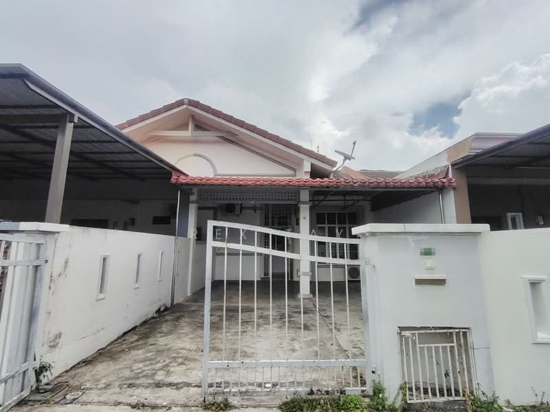 1-storey Terraced House for Sale in Taman Mutiara Rini (Skudai) - Rex Tay - Exterior - PropertyGuru.com.my