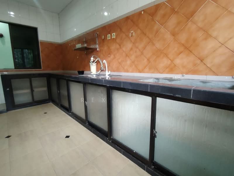 1-storey Terraced House for Sale in Taman Mutiara Rini (Skudai) - Rex Tay - Kitchen - PropertyGuru.com.my