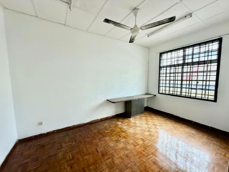 Semi-Detached House for Sale in Taman Munsyi Ibrahim (Johor Bahru) - Kyle Das - Interior - PropertyGuru.com.my