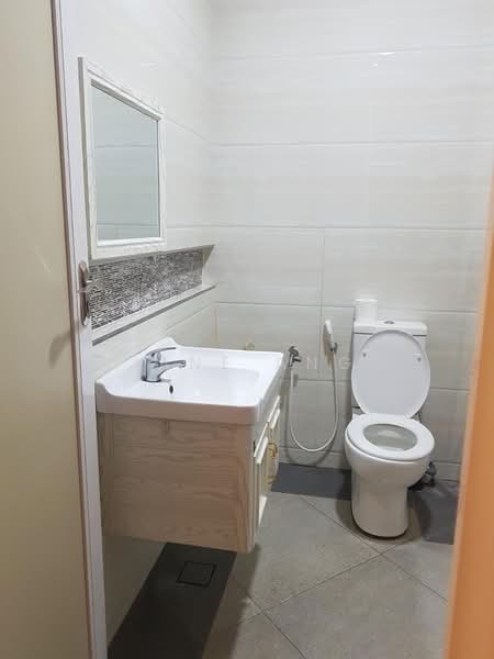 Semi-Detached House for Sale in Taman Ekoflora (Johor Bahru) - Jane Ang - Bathroom - PropertyGuru.com.my