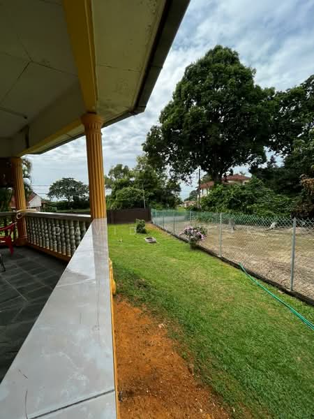 Peaceful & Green Bungalow – Batu 4, Port Dickson untuk Untuk Dijual - RM 1,500,000, Apr 2026 - PropertyGuru.com.my