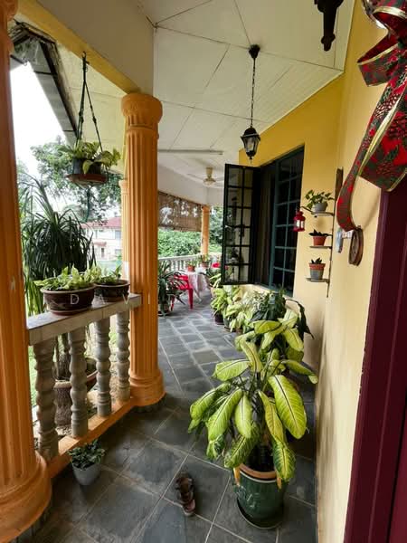 Peaceful & Green Bungalow – Batu 4, Port Dickson untuk Untuk Dijual - RM 1,500,000, Apr 2026 - PropertyGuru.com.my